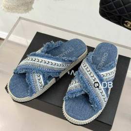 Picture of Chanel Slippers _SKUChanelsz35-40DB03143236